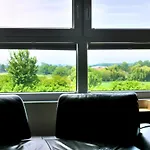 Gesindehaus Charis Nahe Europa Park Mit Eingezaeuntem Garten Ideal Fuer Hunde Paare Und Familien
