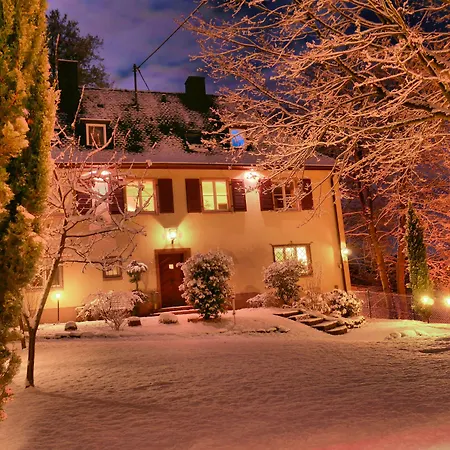 Gesindehaus Charis بيت للعطل