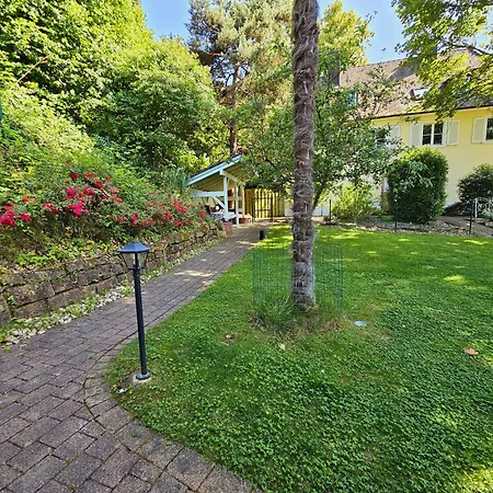Feriehus Gesindehaus Charis Nahe Europa Park Mit Eingezaeuntem Garten Ideal Fuer Hunde Paare Und Familien *