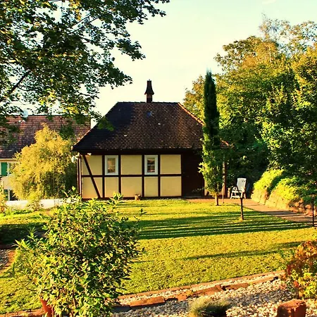 Gesindehaus Charis Nahe Europa Park Mit Eingezaeuntem Garten Ideal Fuer Hunde Paare Und Familien 別荘 *