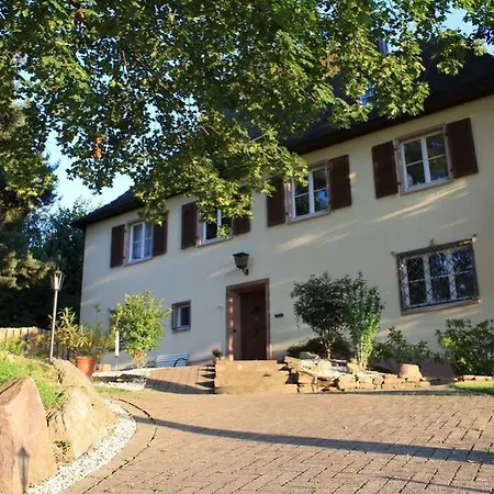 Gesindehaus Charis Nahe Europa Park Mit Eingezaeuntem Garten Ideal Fuer Hunde Paare Und Familien * Kippenheim
