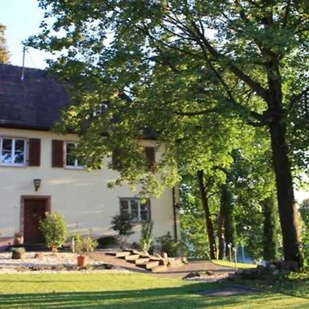 בית נופש Gesindehaus Charis Nahe Europa Park Mit Eingezaeuntem Garten Ideal Fuer Hunde Paare Und Familien *